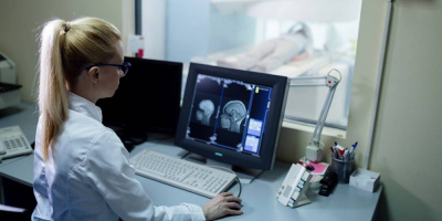 Сотрудники научно-клинического отдела примут участие в съезде онкологов и радиологов 