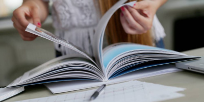 «Отчаянные карьеристы», «тактичные коллективисты», «ригористы» и «золотая середина»: модели трудового поведения медиков 