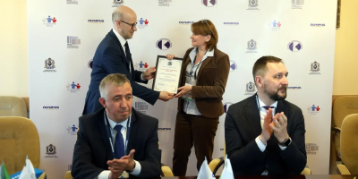 Сотрудники ОМО по колопроктологии получили благодарность от правительства Хабаровского края за содействие в реализации скрининговых онкопрограмм в регионе