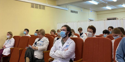 Специалисты ОМО по диетологии выступили с лекцией на неделе профилактики неинфекционных заболеваний