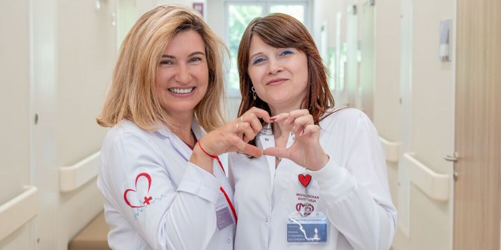 С 8 Марта, дорогие женщины московской медицины!