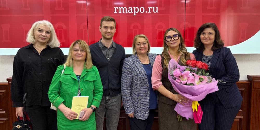 Специалист оргметодотдела по клинической фармакологии успешно защитила докторскую диссертацию