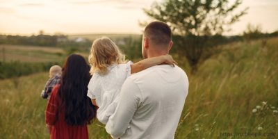 Влияние семейных ценностей на репродуктивные установки молодежи  и уход за пожилыми родственниками