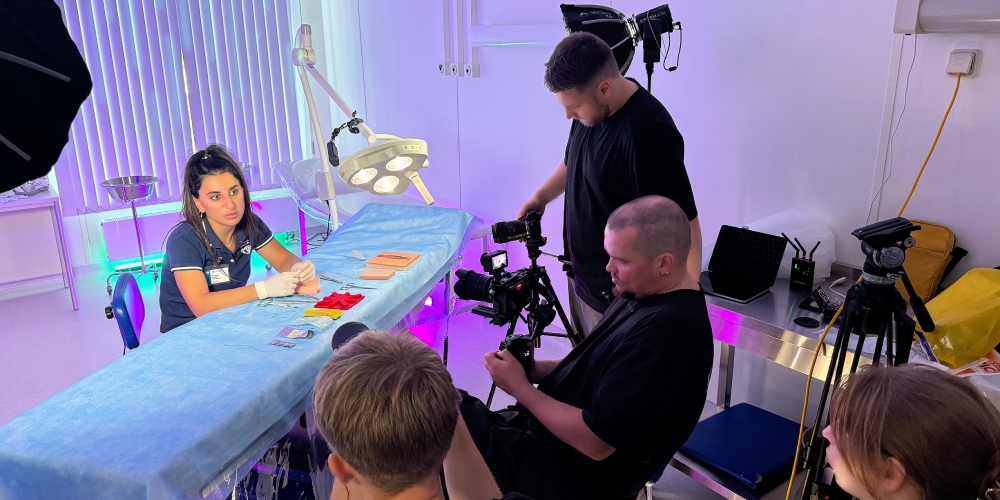 Специалист оргметодотдела по хирургии рассказала о практических занятиях в Склифе