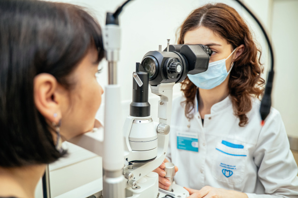 Благодарности врачам и медсестрам 