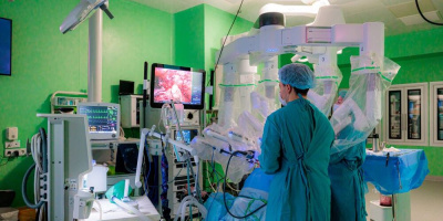 Робот-ассистированные резекции печени при воротной холангиокарциноме