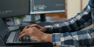 Компьютер с гарантированной защитой от хакеров 