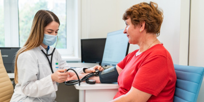 Терапевты обсудили подходы к лечению пациентов с кардио-рено-метаболическим синдромом