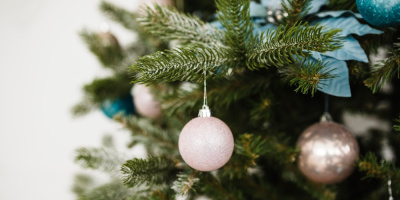 С наступающими праздниками!