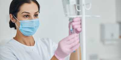 Проведен анализ международного и отечественного опыта применения модели стационара на дому