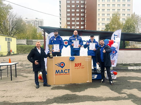 Лучший водитель скорой помощи