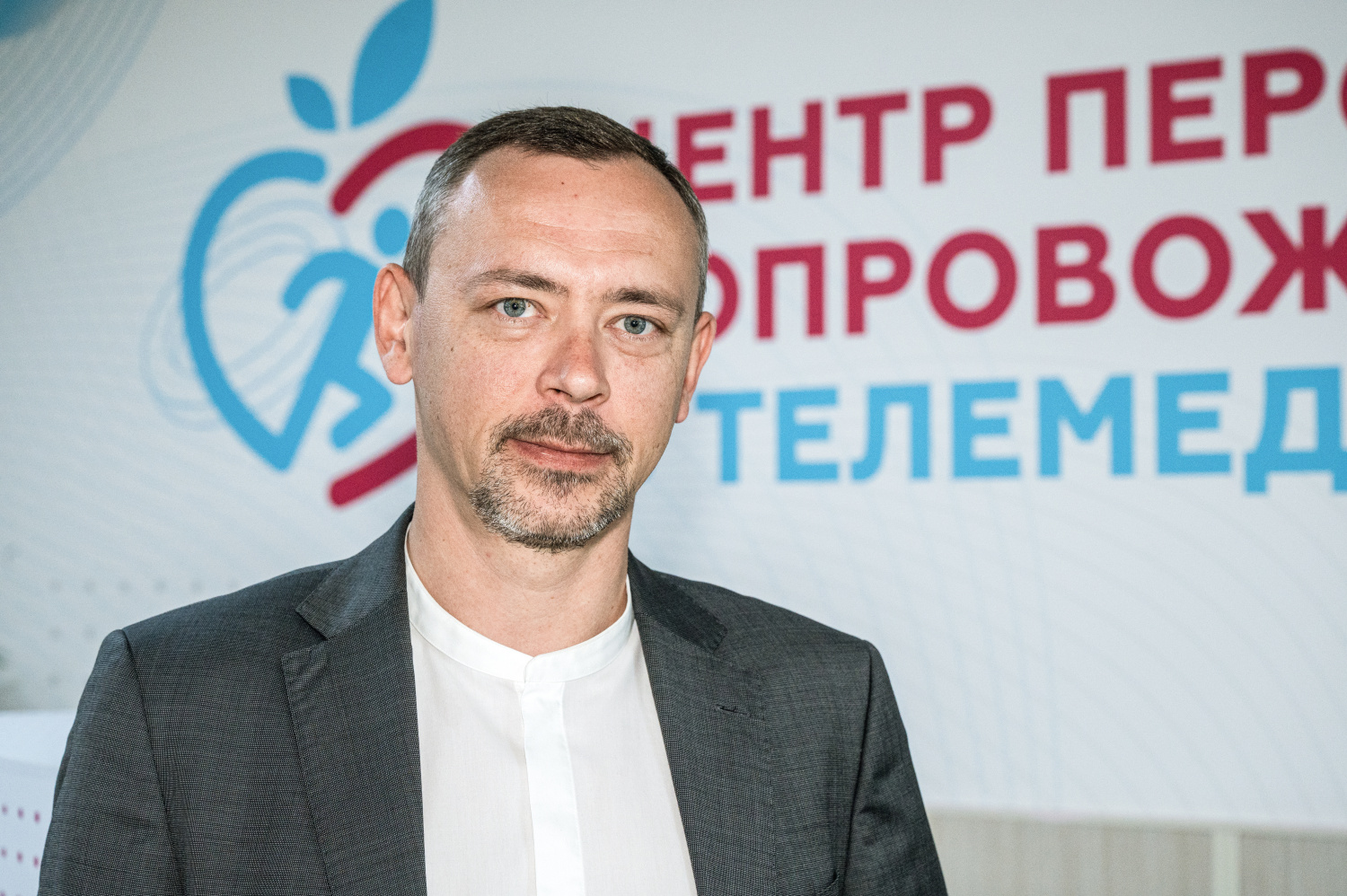 Виктор Платов