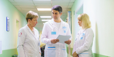 Сравнительный анализ работы системы здравоохранения: врачи