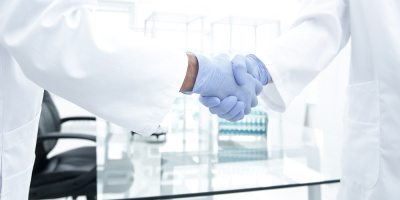 Статья, посвященная новым моделям наставничества в здравоохранении 