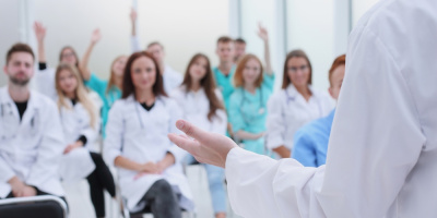 Статья, посвященная совершенствованию квалификации врачей