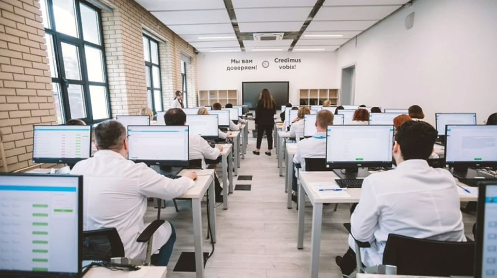 2022.05.27 Проект_Моск_Врач_Продолжается.jpg