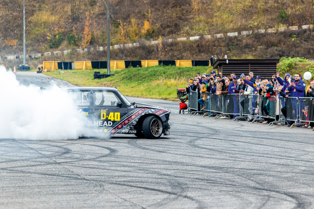 Шоу Фёдора Воробьёва.jpg